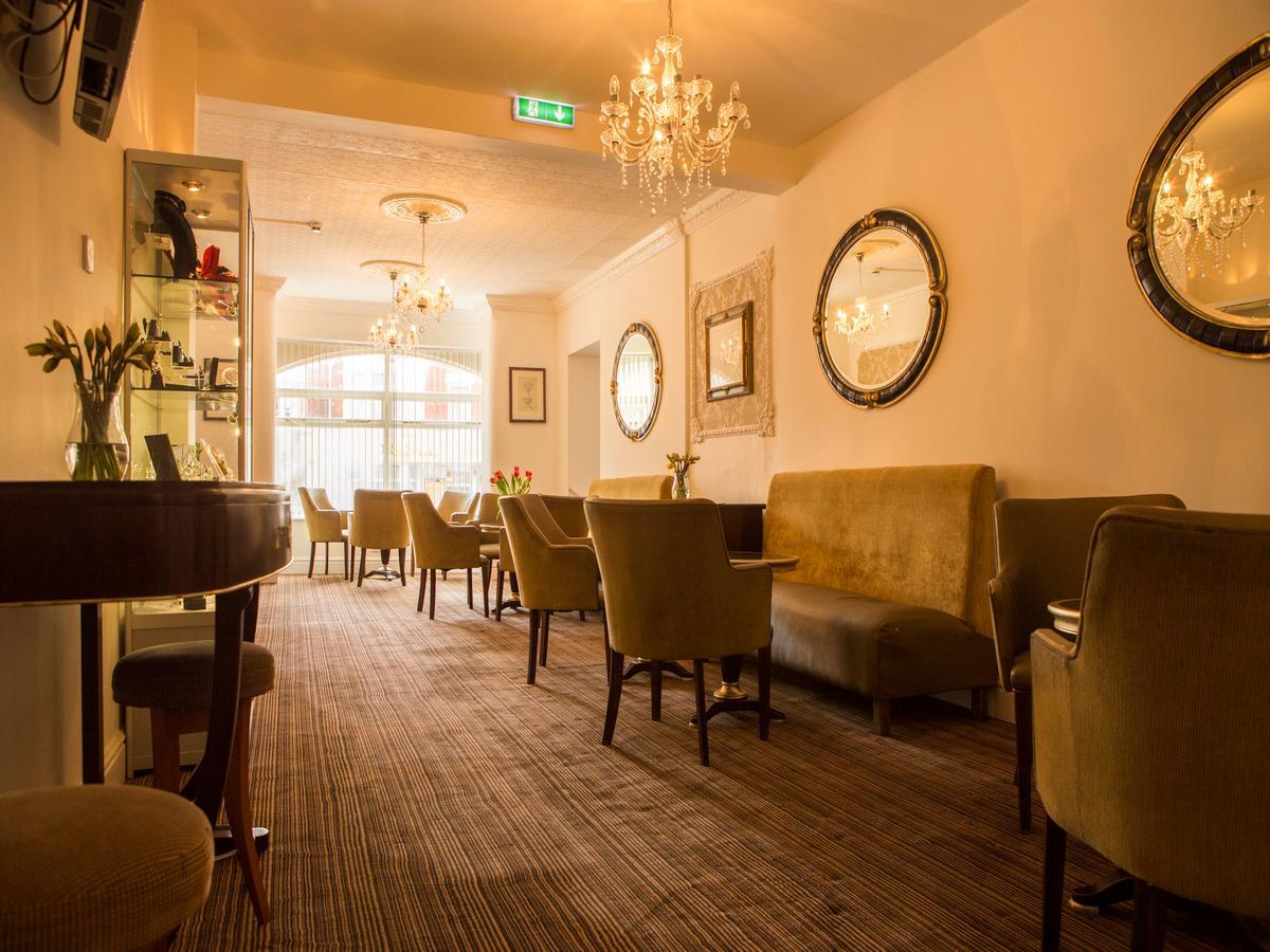 The Royal Alexandra Hotel By Compass Hospitality Μπλάκπουλ Εξωτερικό φωτογραφία