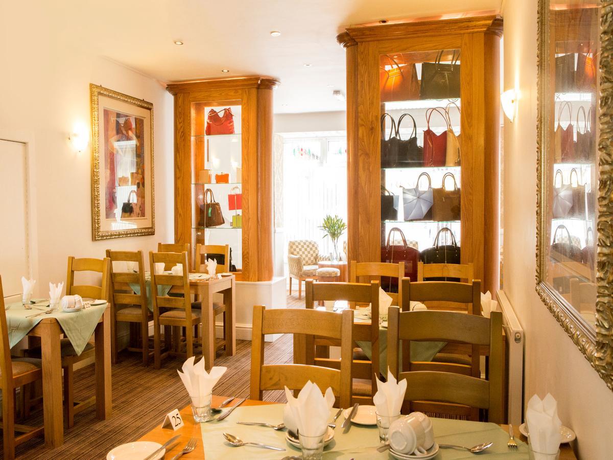 The Royal Alexandra Hotel By Compass Hospitality Μπλάκπουλ Εξωτερικό φωτογραφία